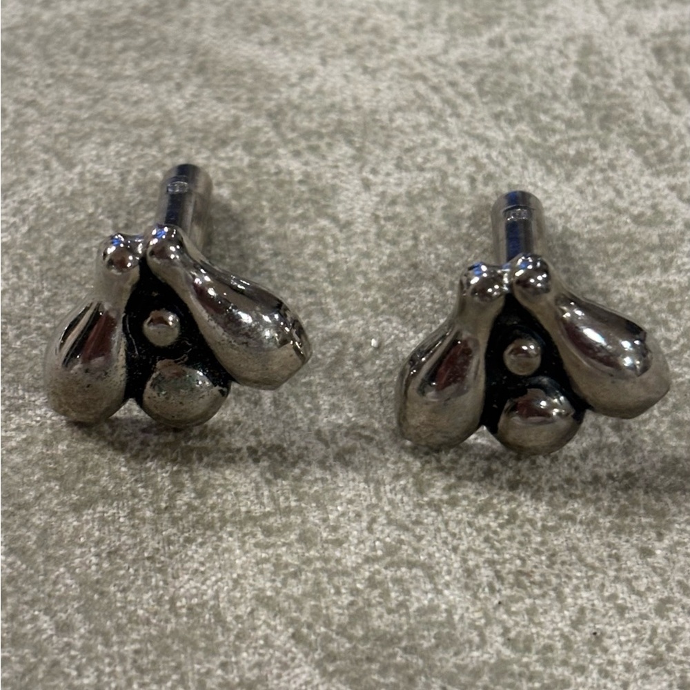 Vintage bowling cuff links. Excellent condition.